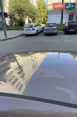 Хэтчбек Opel Corsa 2010 в 