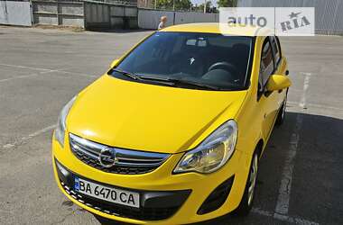 Хэтчбек Opel Corsa 2011 в Кропивницком