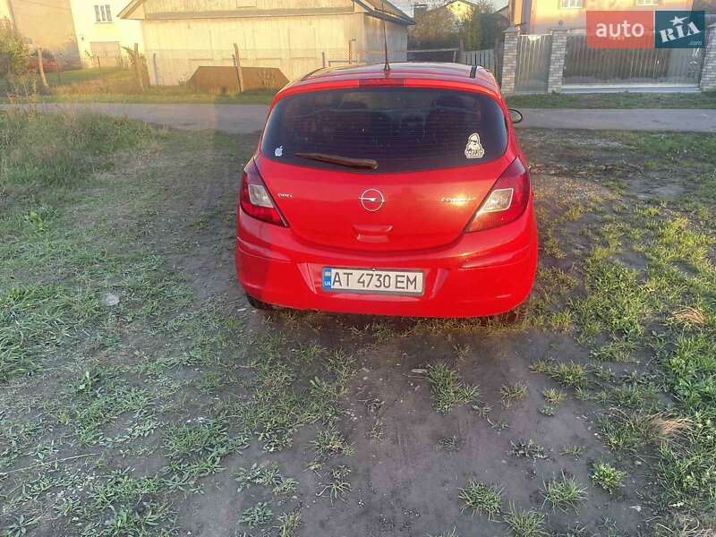 Хэтчбек Opel Corsa 2007 в Ивано-Франковске