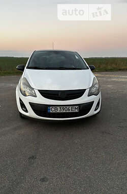 Хэтчбек Opel Corsa 2014 в Прилуках