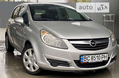 Хетчбек Opel Corsa 2010 в Дрогобичі