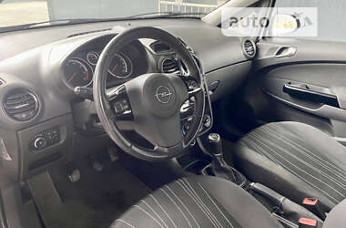 Хетчбек Opel Corsa 2010 в Дрогобичі