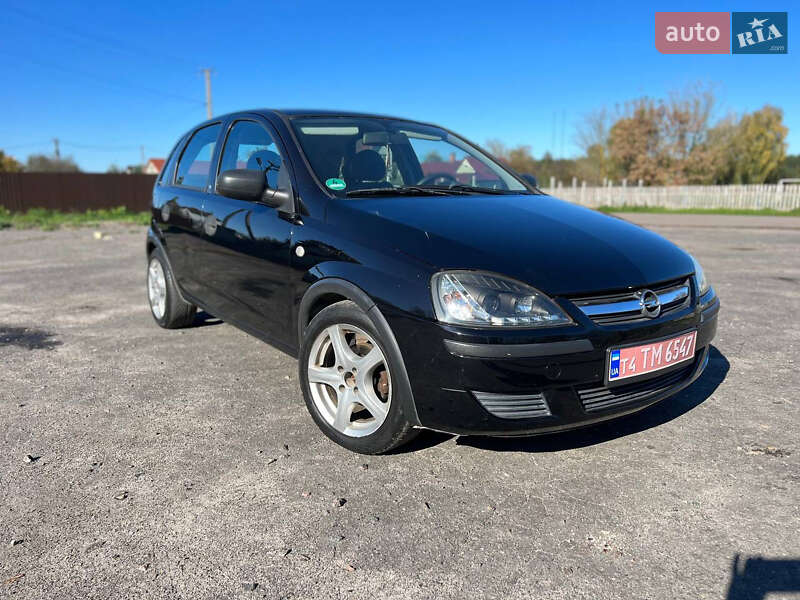 Хэтчбек Opel Corsa 2005 в Дубно фото Хэтчбек Opel Corsa 2005 в Дубно