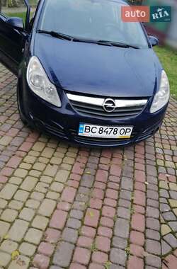 Хэтчбек Opel Corsa 2009 в 