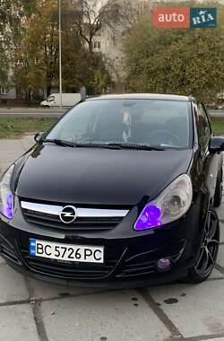 Хэтчбек Opel Corsa 2008 в 