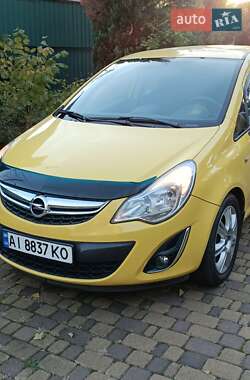 Хэтчбек Opel Corsa 2011 в Ирпене