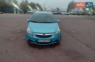 Хетчбек Opel Corsa 2010 в Рівному