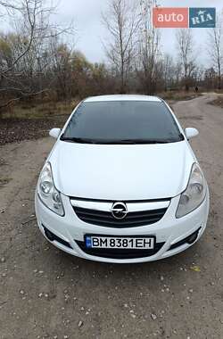 Хэтчбек Opel Corsa 2010 в Сумах