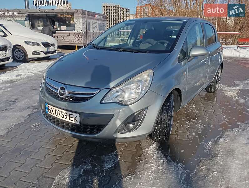 Хэтчбек Opel Corsa 2011 в Хмельницком