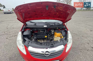 Хетчбек Opel Corsa 2008 в Черкасах