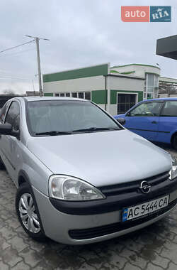 Хэтчбек Opel Corsa 2000 в Владимире