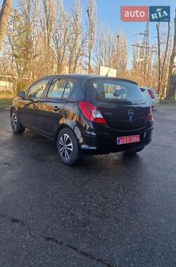 Хэтчбек Opel Corsa 2009 в Николаеве