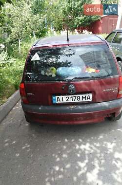 Хетчбек Opel Corsa 2000 в Білій Церкві