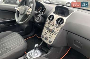 Хетчбек Opel Corsa 2008 в Запоріжжі