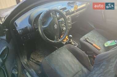 Хетчбек Opel Corsa 2000 в Бучі