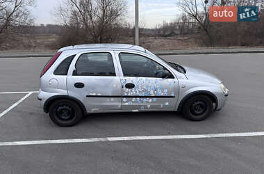 Хетчбек Opel Corsa 2005 в Києві