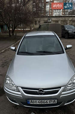 Хэтчбек Opel Corsa 2006 в Краматорске