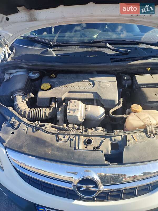 Хэтчбек Opel Corsa 2011 в Дубно