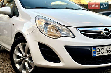 Хэтчбек Opel Corsa 2011 в Стрые