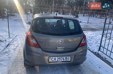 Хэтчбек Opel Corsa 2013 в Смеле