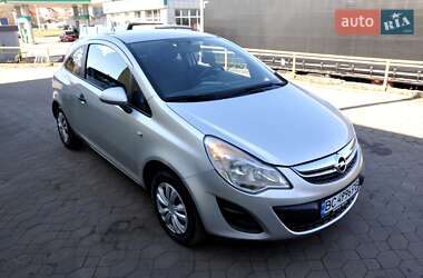 Хэтчбек Opel Corsa 2012 в Львове