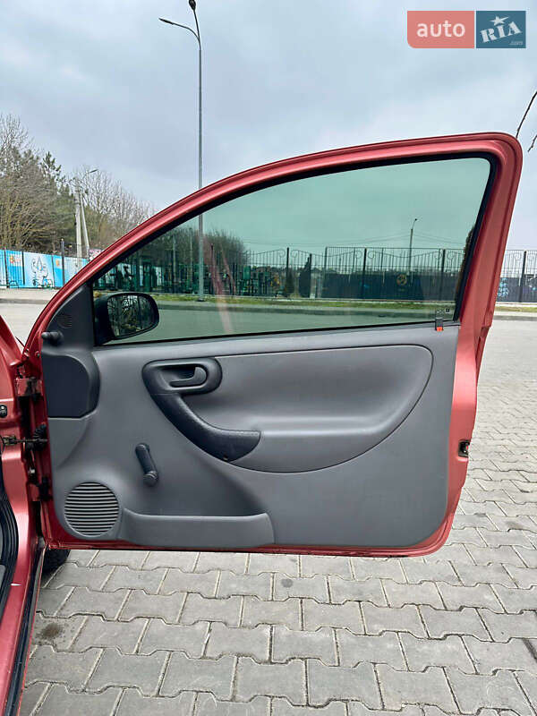 Хэтчбек Opel Corsa 2001 в Одессе фото 5 Хэтчбек Opel Corsa 2001 в Одессе