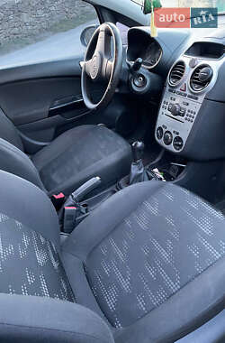 Хэтчбек Opel Corsa 2014 в 