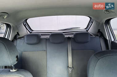 Хэтчбек Opel Corsa 2007 в 