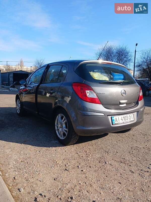 Хетчбек Opel Corsa 2011 в Білій Церкві