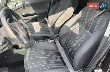 Хетчбек Opel Corsa 2009 в 