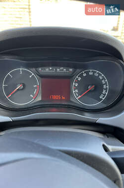 Хэтчбек Opel Corsa 2015 в 