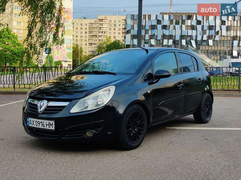 Хэтчбек Opel Corsa 2006 в Харькове