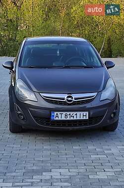 Хэтчбек Opel Corsa 2014 в Тернополе