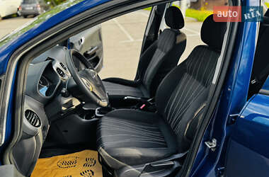 Хэтчбек Opel Corsa 2007 в 