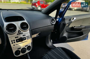 Хэтчбек Opel Corsa 2007 в 