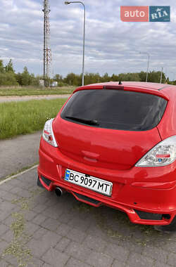 Хэтчбек Opel Corsa 2009 в 