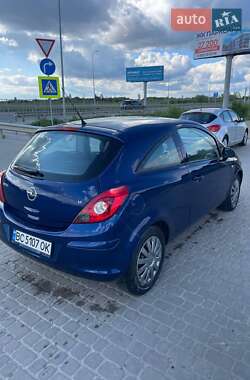 Хэтчбек Opel Corsa 2008 в 