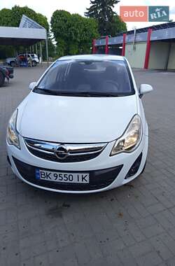Хэтчбек Opel Corsa 2013 в Дубно