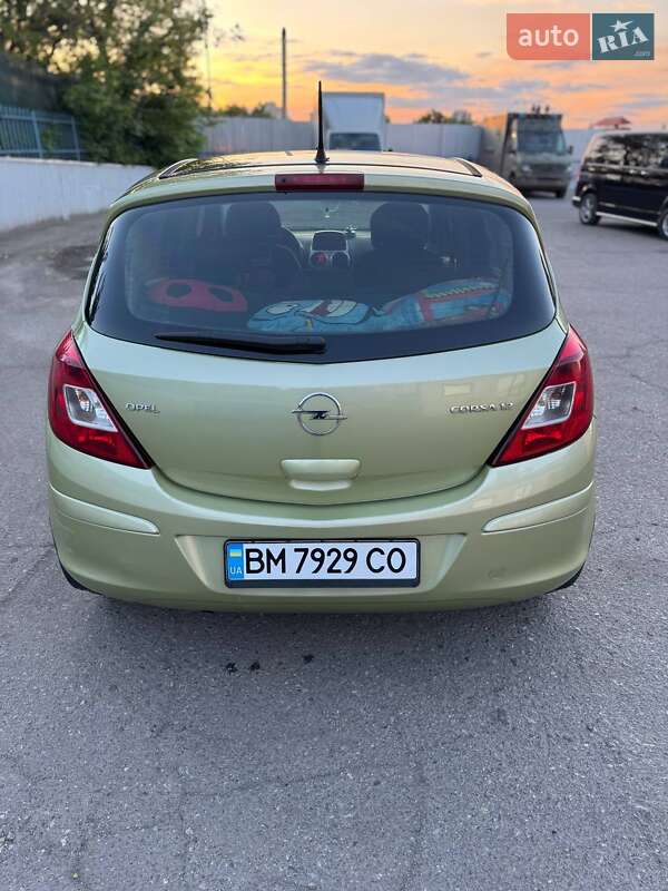 Хетчбек Opel Corsa 2007 в Сумах