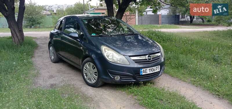 Хэтчбек Opel Corsa 2008 в Харькове