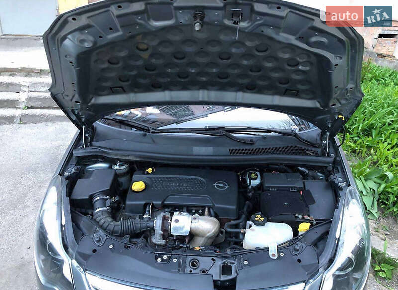 Хэтчбек Opel Corsa 2011 в Кропивницком фото 6 Хэтчбек Opel Corsa 2011 в Кропивницком