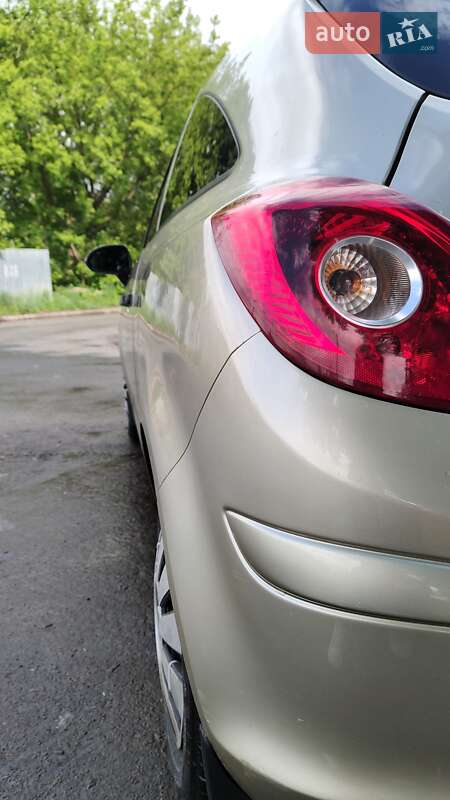 Хэтчбек Opel Corsa 2008 в Львове фото 3 Хэтчбек Opel Corsa 2008 в Львове