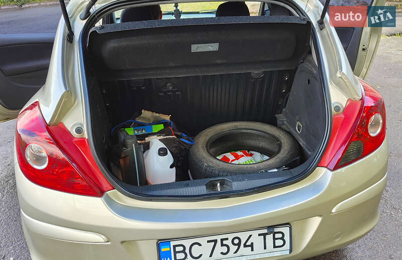 Хэтчбек Opel Corsa 2008 в Львове фото 6 Хэтчбек Opel Corsa 2008 в Львове