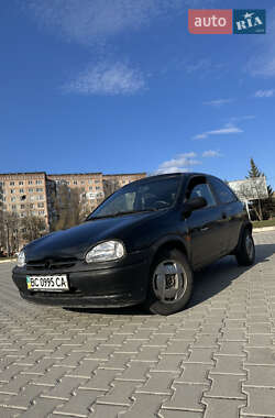 Хетчбек Opel Corsa 1999 в Тернополі
