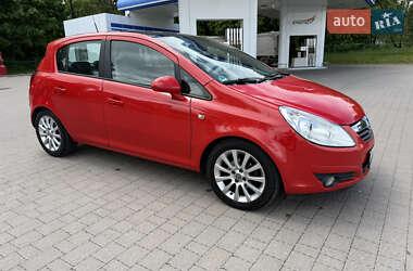 Хэтчбек Opel Corsa 2008 в 