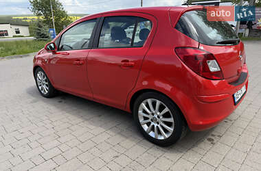 Хэтчбек Opel Corsa 2008 в 