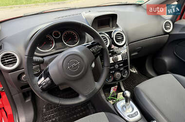 Хэтчбек Opel Corsa 2008 в 
