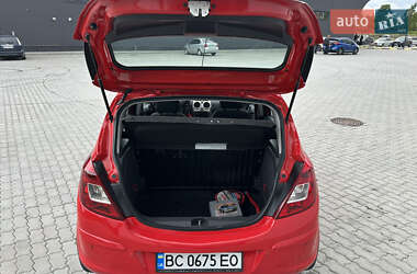 Хэтчбек Opel Corsa 2008 в 