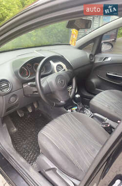 Хэтчбек Opel Corsa 2008 в 