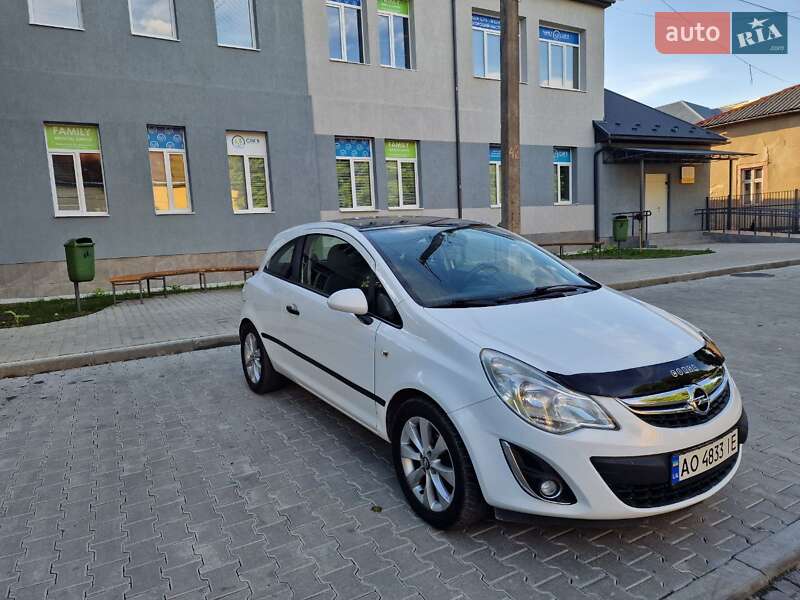 Opel Corsa 2011 Opel Corsa 2011